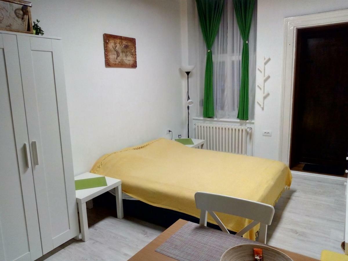 Studio Jolie Daire Novi Sad Dış mekan fotoğraf